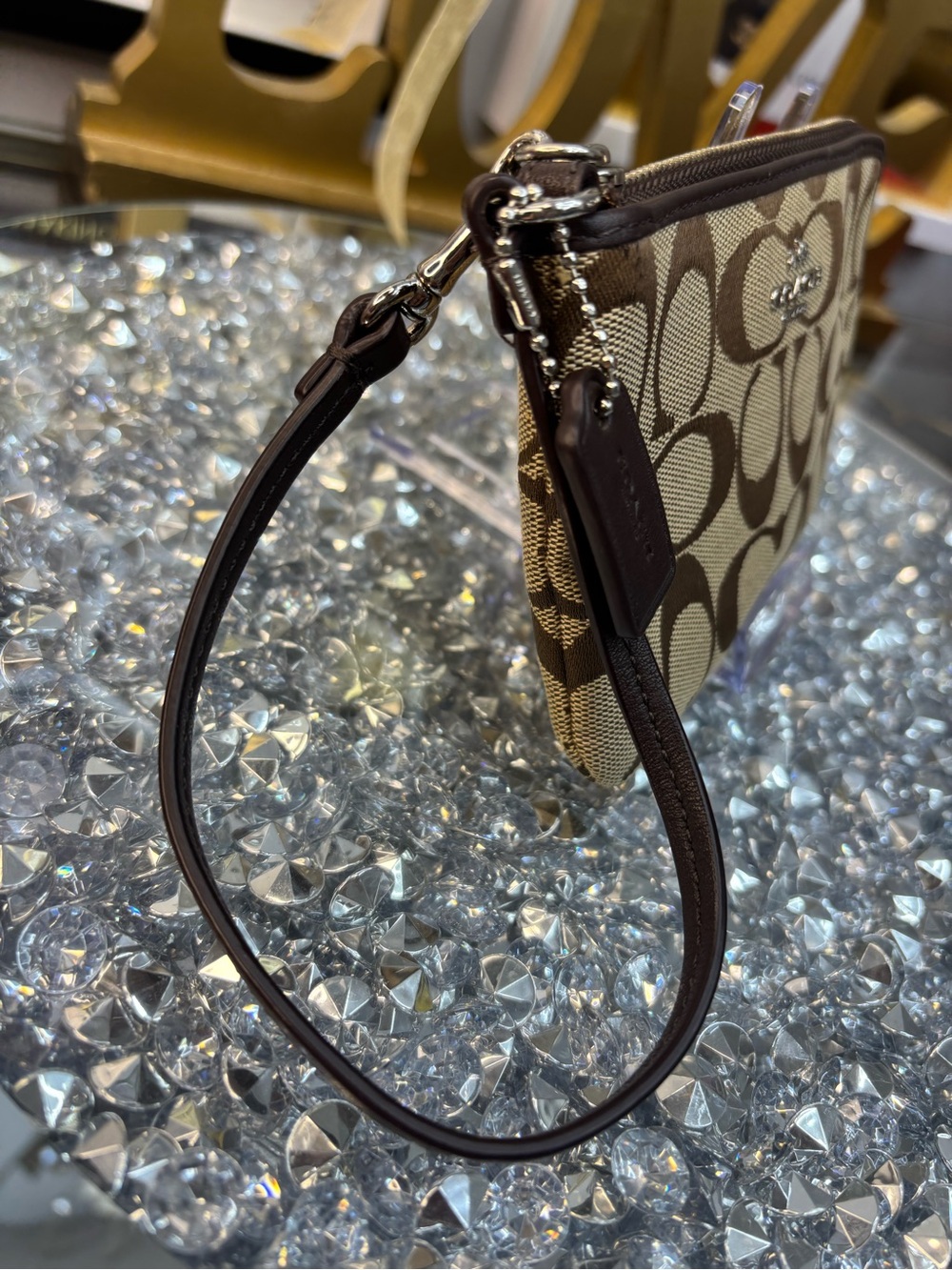 Coach Corner Zip Wristlet in Signature Canvas EUC - Picture 6 of 12